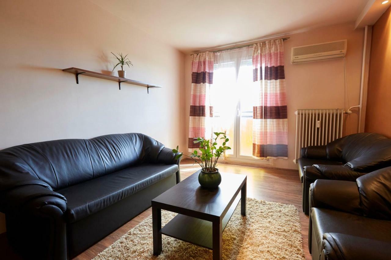 Egyetemvaros - A. Apartman Pecs Exterior photo